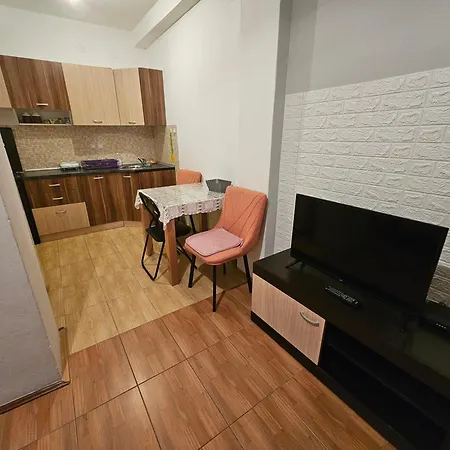 K&m Apartment *