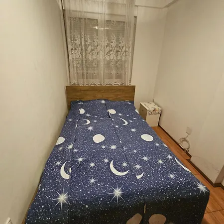 K&m Apartment *